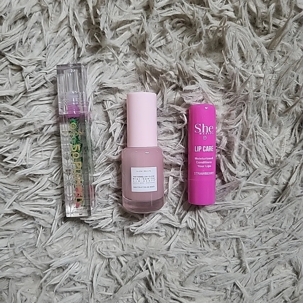 Beauty Bundle Glow Recipe Watermelon Glow Niacinamide Dew Drops Lips Plumping ✨️